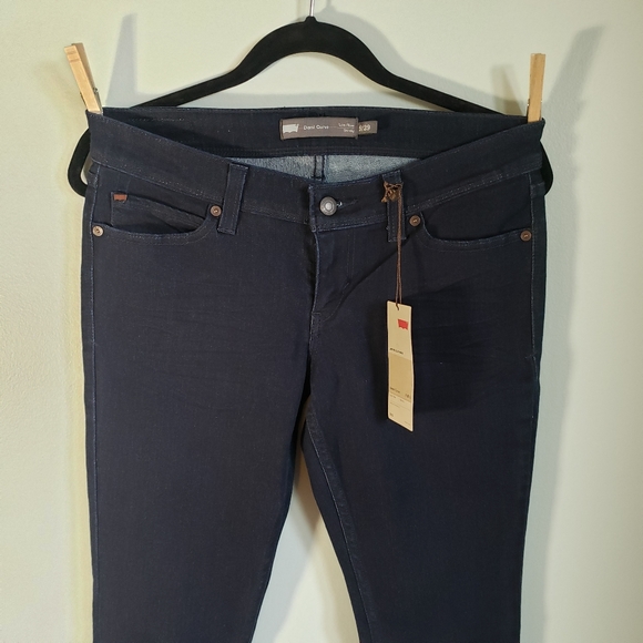 levis demi curve low rise skinny